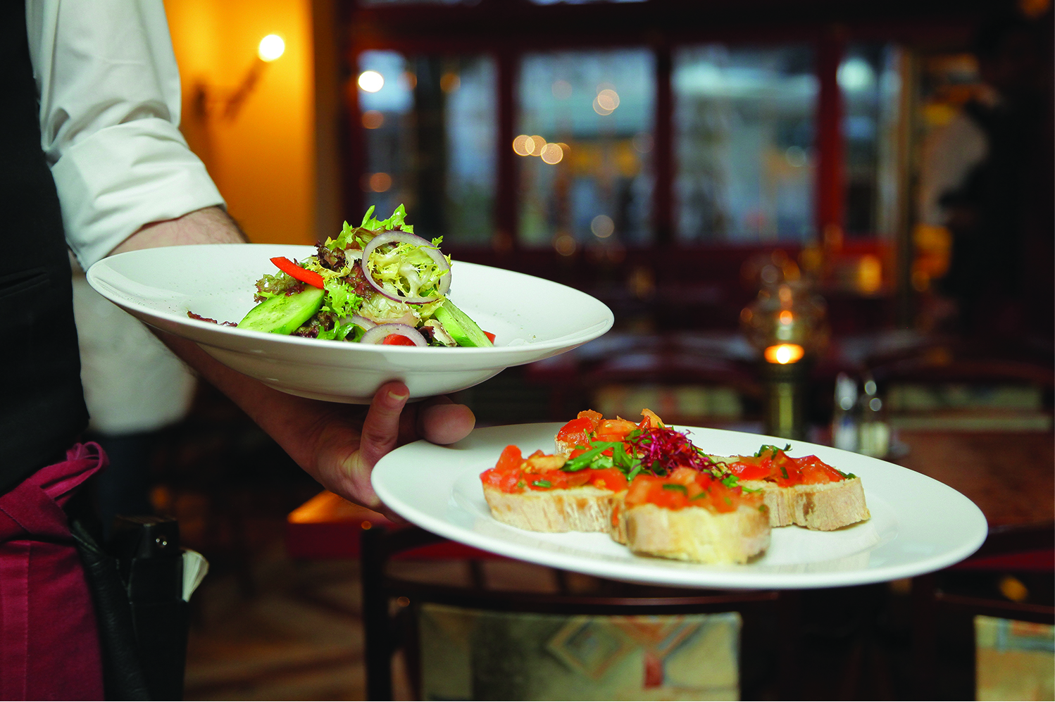  Formation Service en Salle de Restaurant : Niveau Perfectionnement